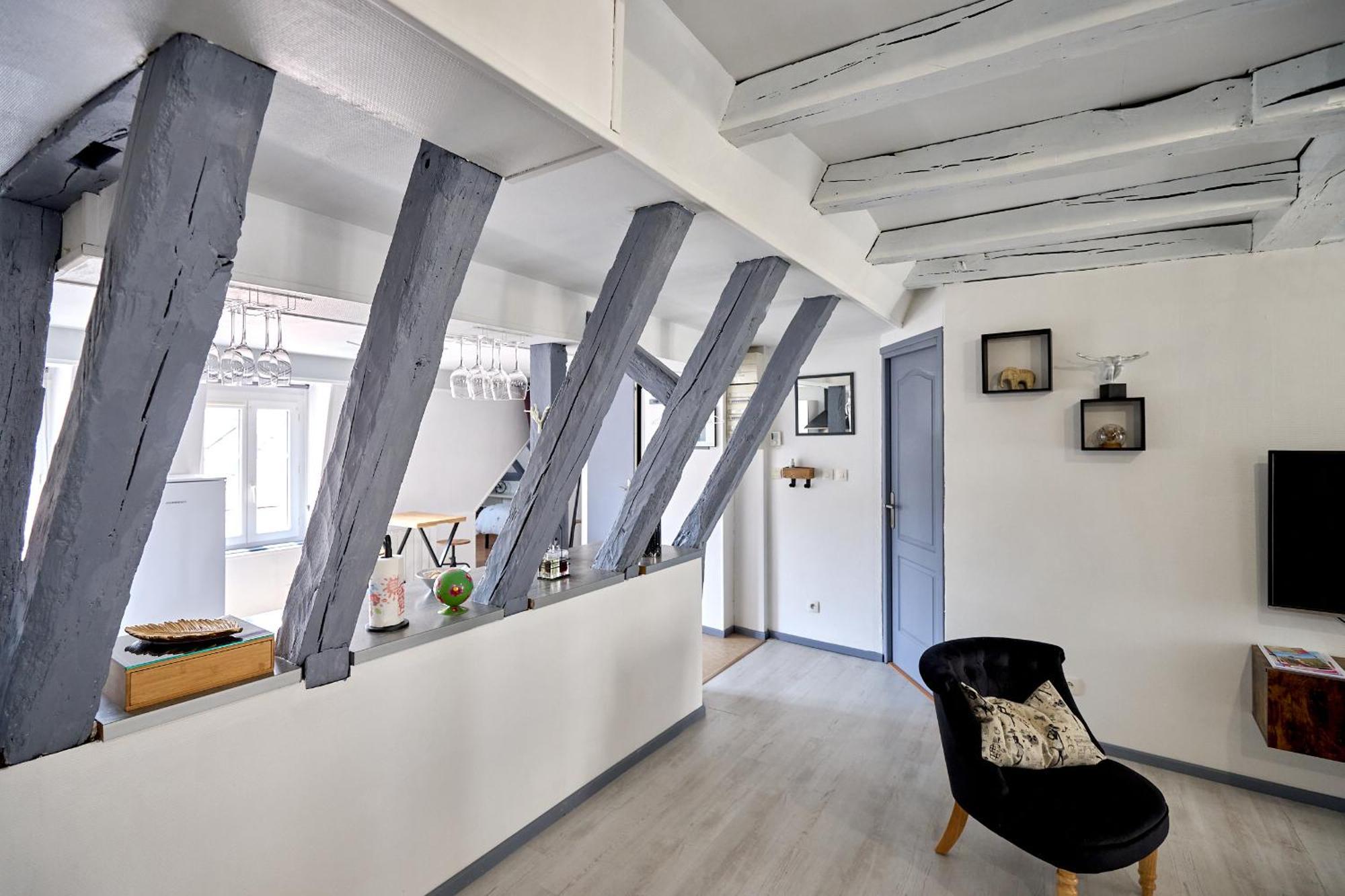 Appartement De Caractere, Charme Невер Экстерьер фото